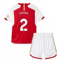 Dres Arsenal William Saliba #2 Domáci pre deti 2023-24 Krátky Rukáv (+ trenírky)